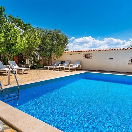Olive House Holiday home Zadar