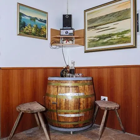Holiday home Olive House *