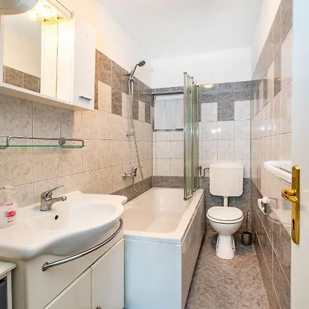 Vikendica Olive House