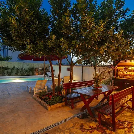 Vakantiehuis Olive House Zadar
