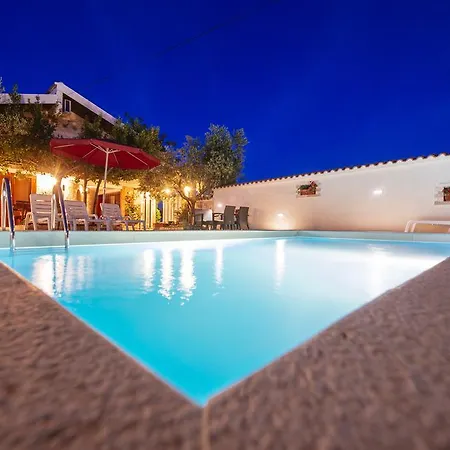 Vakantiehuis Olive House *